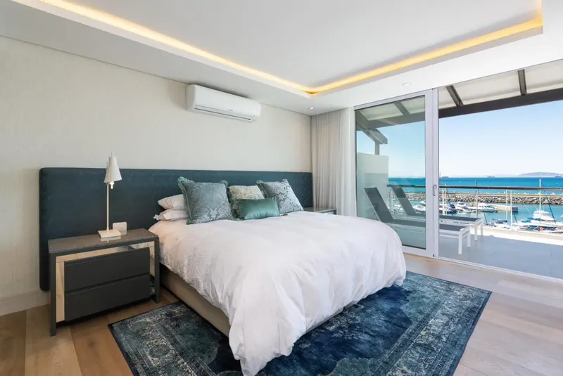 Marinaclub Penthouse in V&A Waterfront – photo 4