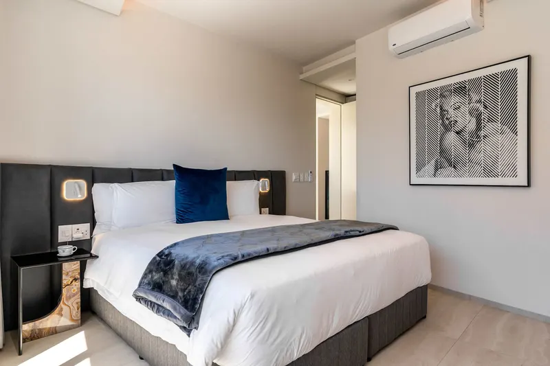 Glass House in Camps Bay – photo 28