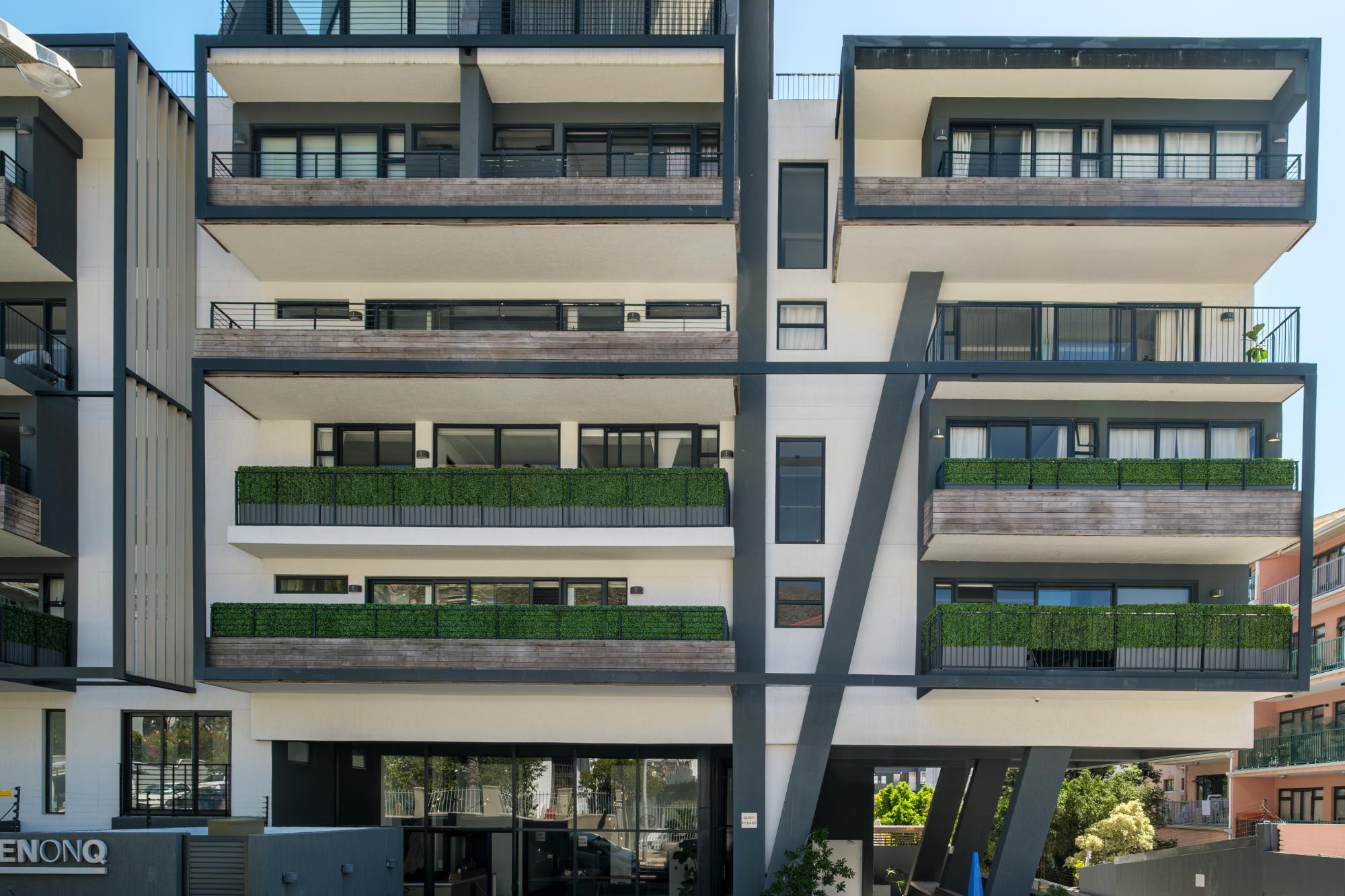property_eeeb1d64-de56-43eb-b784-87cf08236153_28