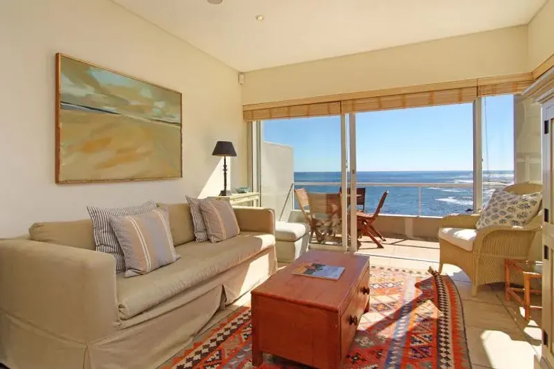 Victoria Views Apartment in Camps Bay – photo 7