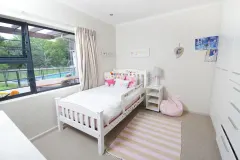 House Nirvana in Silverhurst – photo 5 thumbnail