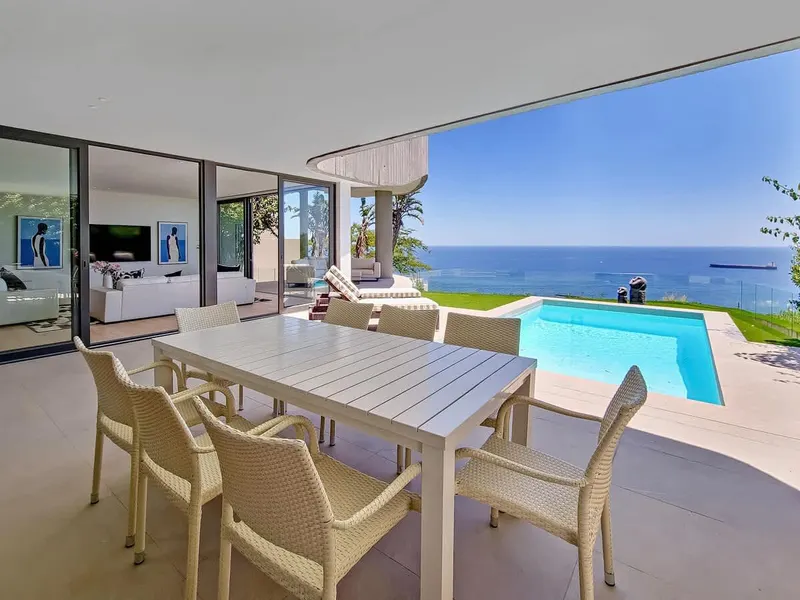 Ocean Villa in Bantry Bay – photo 35