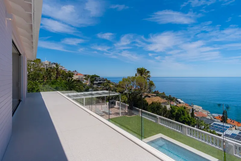 Villa Loki in Bantry Bay – photo 8