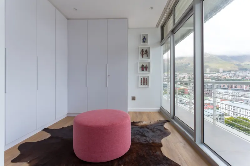 Perspective Views Penthouse in Cape Town City Centre – photo 11