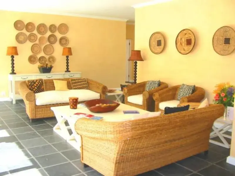 Fernwood Villa in Newlands – photo 6