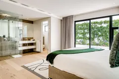 Villa 240 in Bantry Bay – photo 59 thumbnail