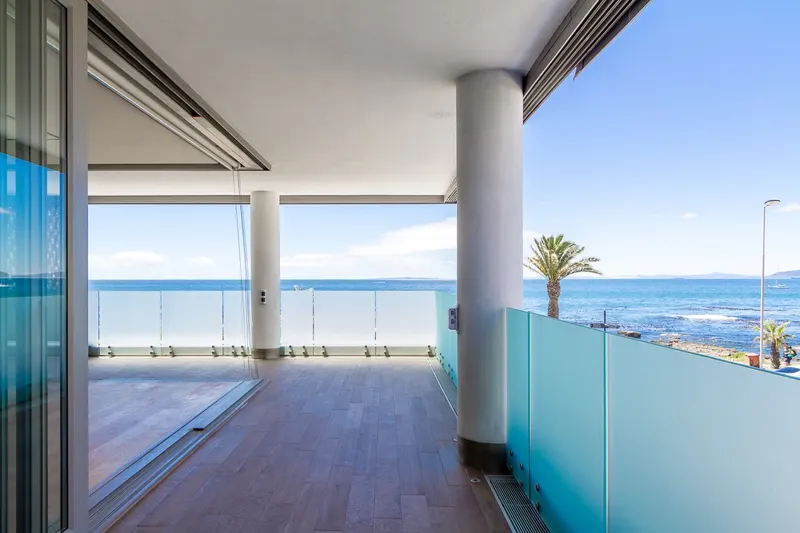 East West One in Mouille Point – photo 47