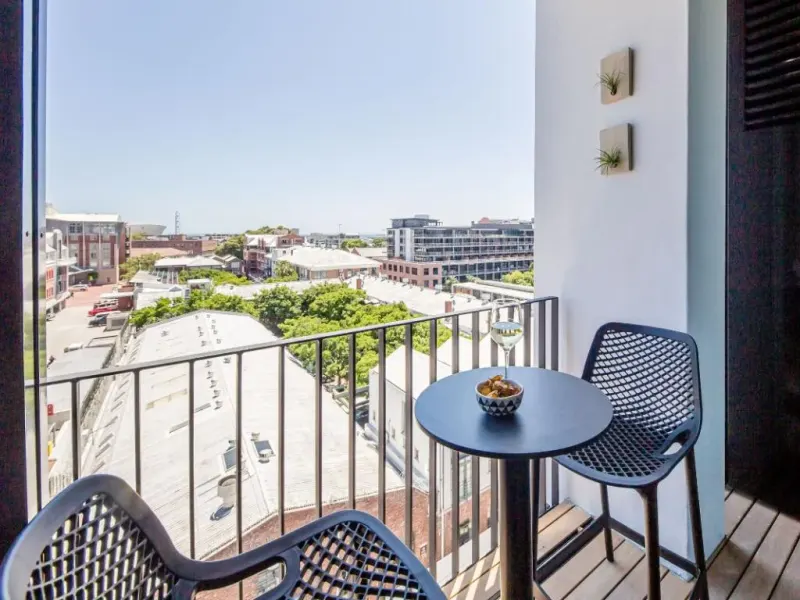 The Signature Urban Apartment in De Waterkant – photo 3