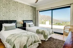 Alma Marina in Camps Bay – photo 19 thumbnail