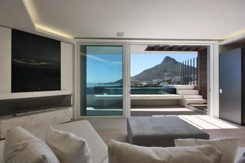 Victoria Rd Luxury Apartment 202 in Bakoven – photo 2