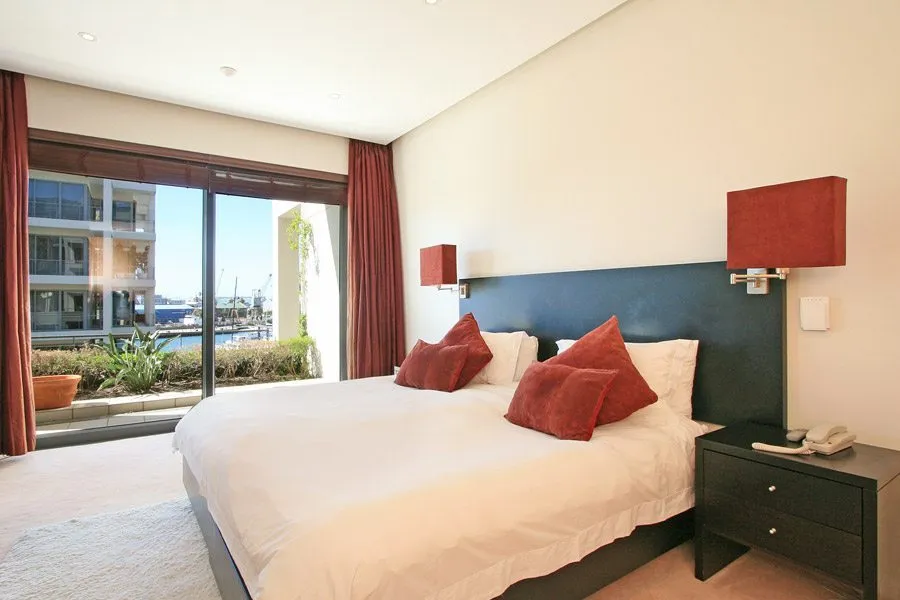 property_efe4e7fd-db6e-45b4-91bd-615743719336_2