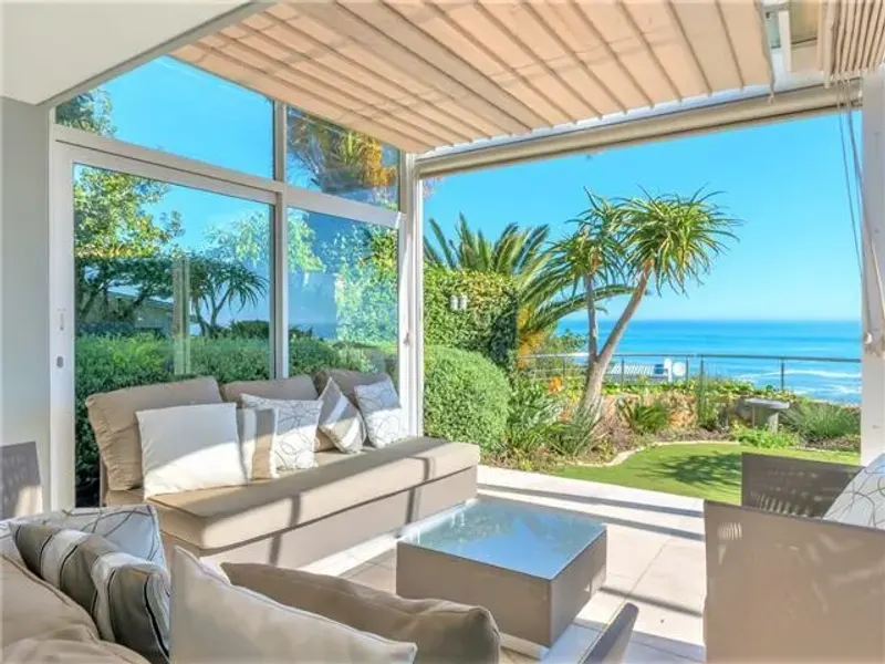 Villa Stern in Camps Bay – photo 15