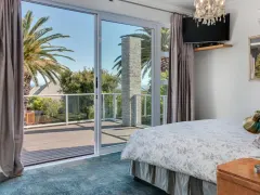 13 on Finchley in Camps Bay – photo 14 thumbnail