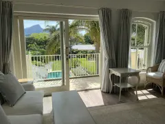 Constantia Valley Villa in Silverhurst – photo 72 thumbnail