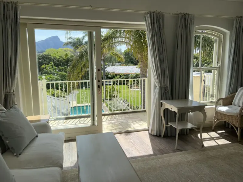 Constantia Valley Villa in Silverhurst – photo 72