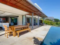 Villa Sekoma in Camps Bay – photo 4 thumbnail
