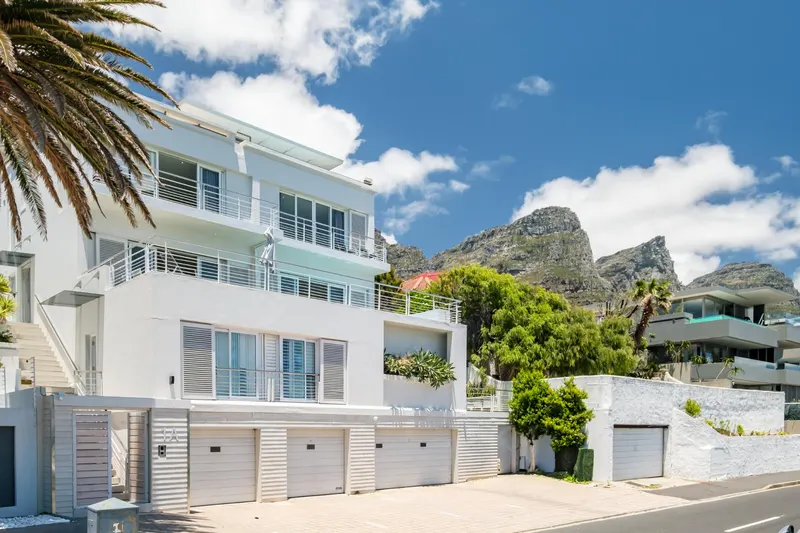 Sapphire Tide Retrea in Camps Bay – photo 46