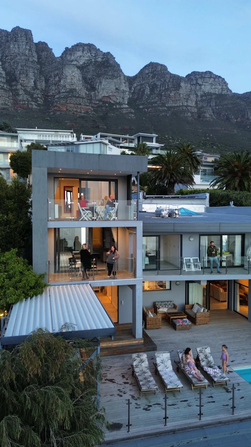 Spindrift in Camps Bay – photo 46
