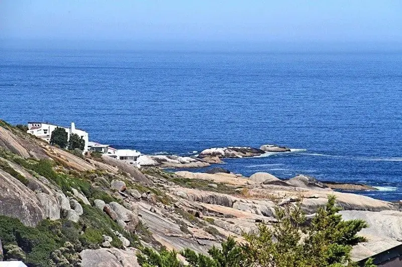 Aloe Bay Llandudno