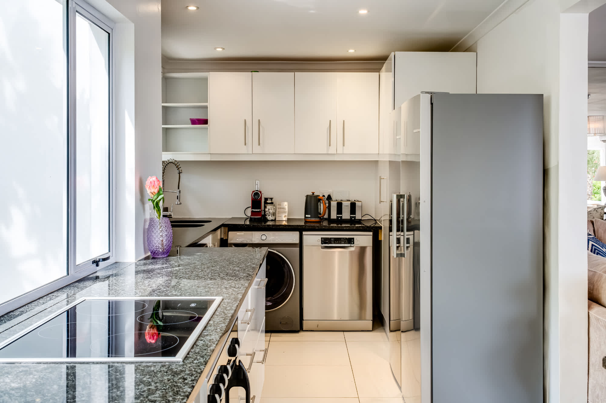 property_f1e8b6f6-8794-4fb4-87c6-fd8c9d9c36c7_11