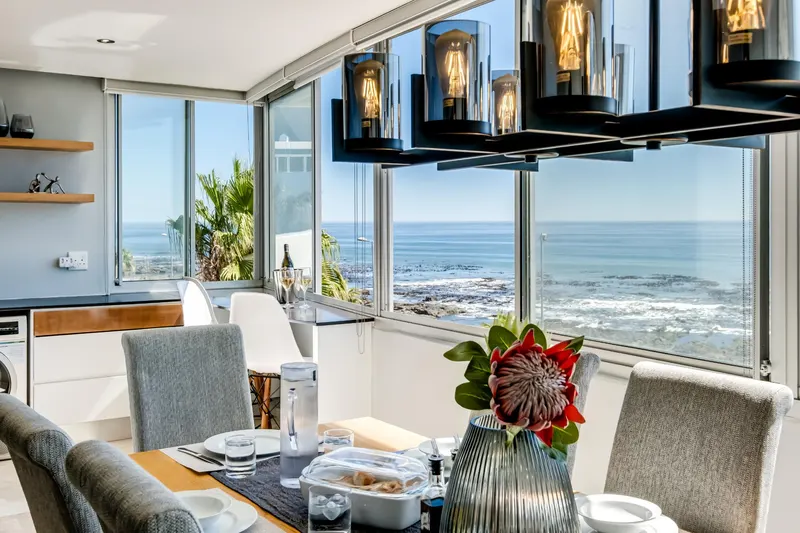 Atlantic Views in Mouille Point – photo 11