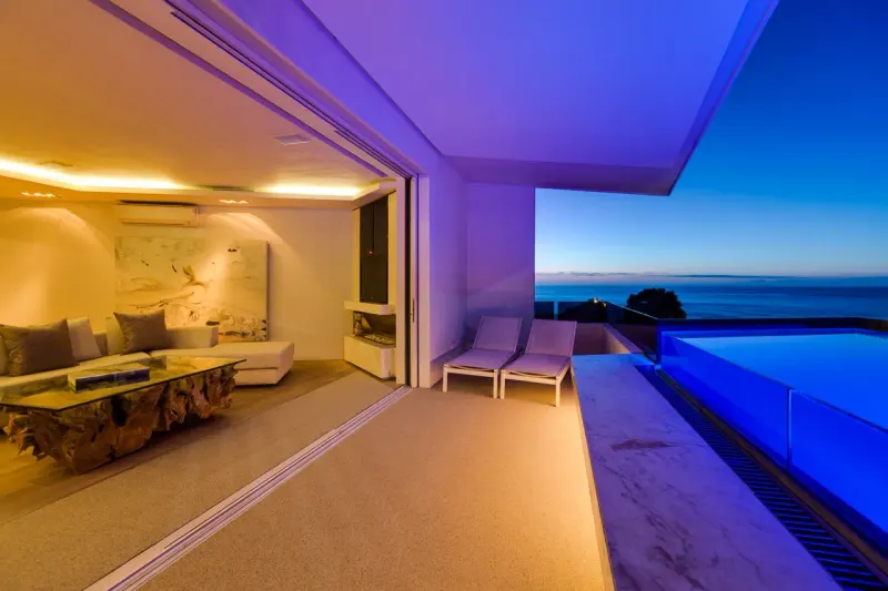 Bali Bay Luxury Penthouse in Camps Bay – photo 4