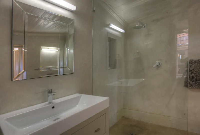 Cheviot Place in Green Point – photo 21