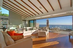 16 Woodford Villa in Camps Bay – photo 2 thumbnail