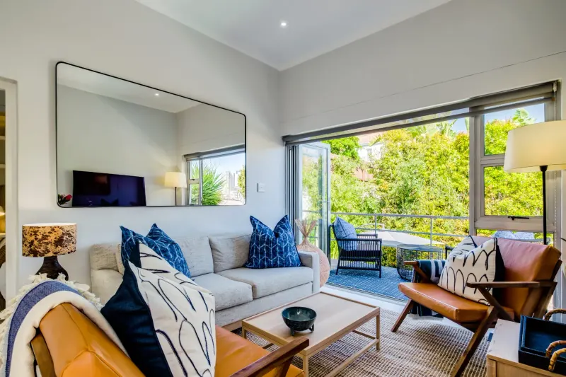 Instow Cottage in Sea point – photo 4