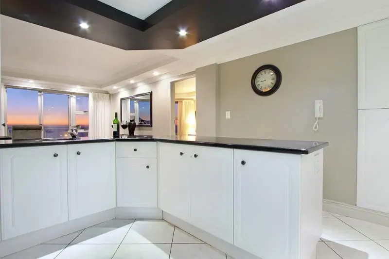 Nautica 501 in Table View – photo 10