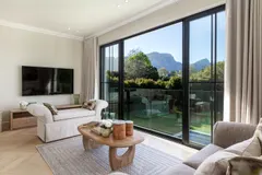 Belle Grove in Constantia – photo 15 thumbnail