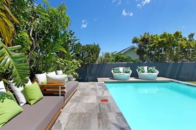 19 on Blair in Camps Bay – photo 3