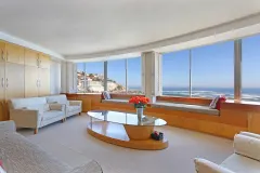 Sea Breeze Apartment in Bantry Bay – photo 8 thumbnail