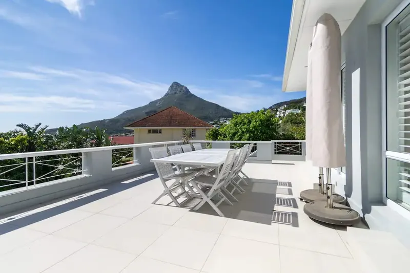 Msanga Villa in Camps Bay – photo 3