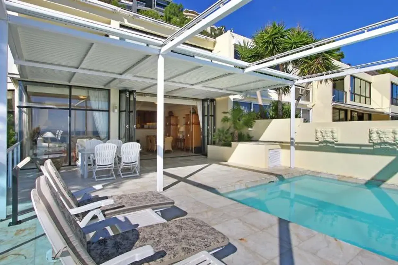 Clifton Villa in Clifton