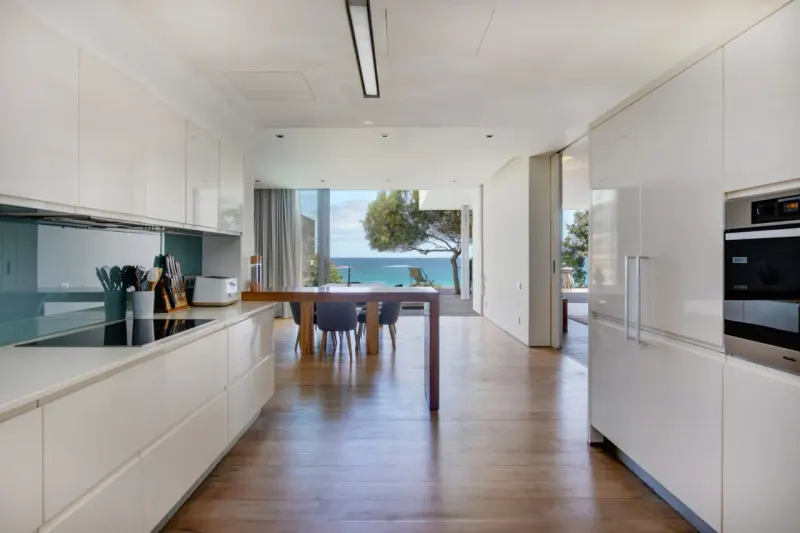 Camps Bay Beach House in Camps Bay – photo 30