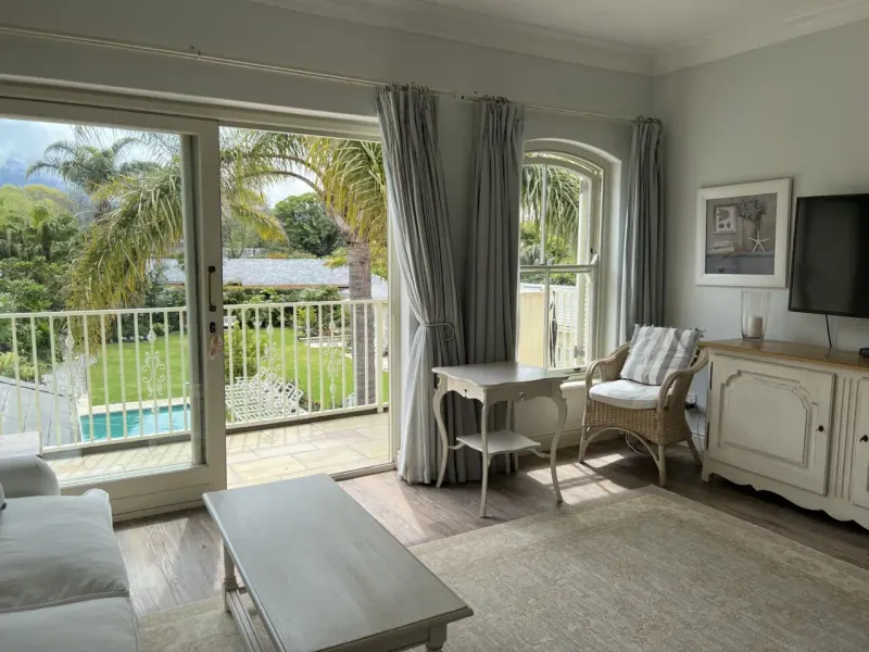 Constantia Valley Villa in Silverhurst – photo 76