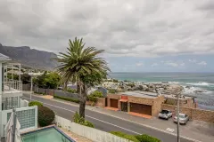 Indigo Bay - The Penguin in Camps Bay – photo 23 thumbnail