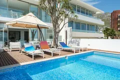 Villa Bleu Blanc in Camps Bay – photo 20 thumbnail