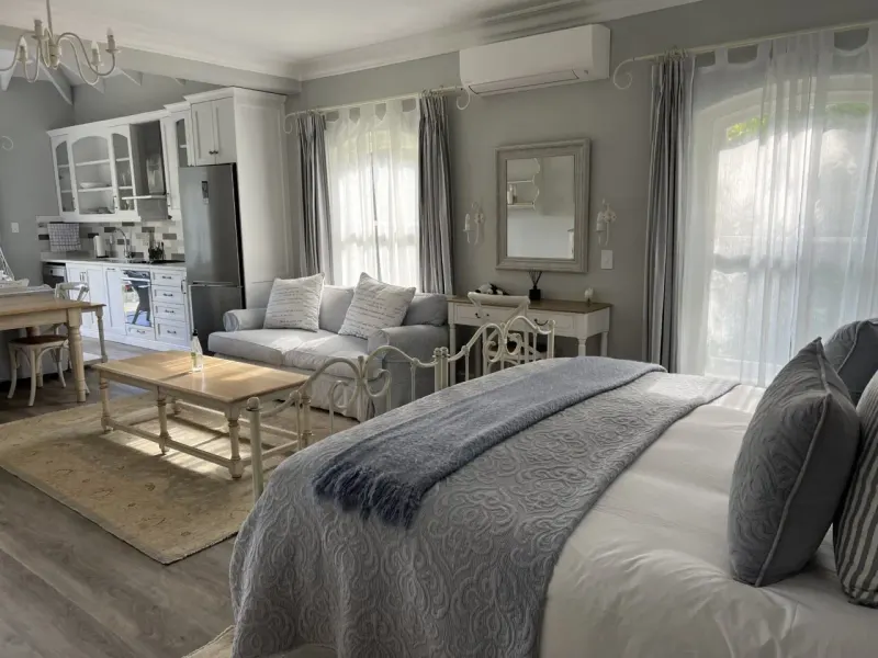 Constantia Valley Villa in Silverhurst – photo 40