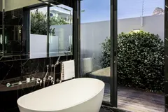 Prima Views in Camps Bay – photo 42 thumbnail