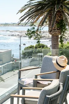 Sapphire Tide Pad in Camps Bay – photo 6 thumbnail