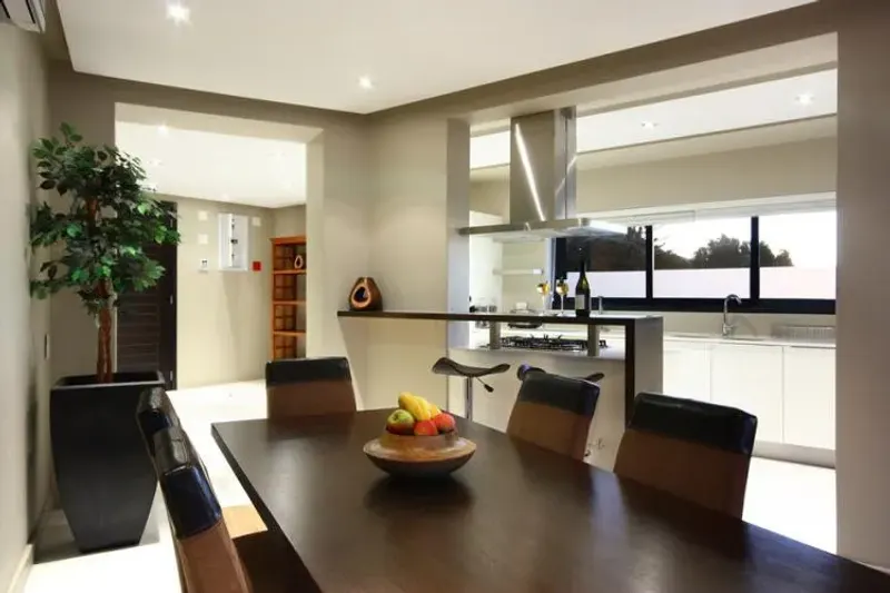 Houghton Heights 3 Bed in Camps Bay – photo 11