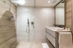 Tide View Villa in Camps Bay – photo 42 thumbnail