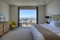Loader Modern in Green Point – photo 6 thumbnail