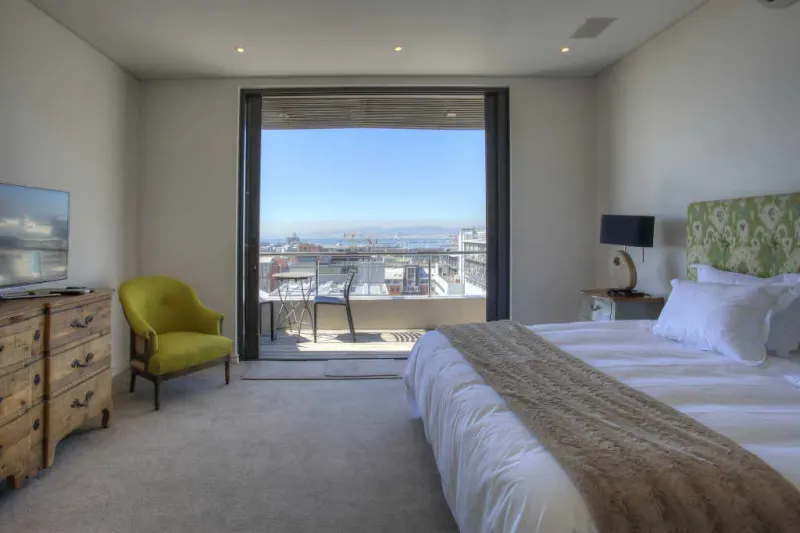 Loader Modern in Green Point – photo 6