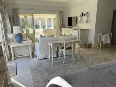 Constantia Valley Villa in Silverhurst – photo 95 thumbnail