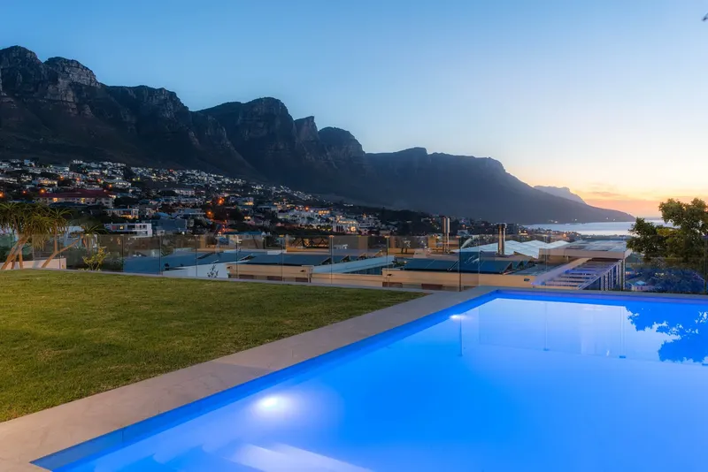 30 on Sedgemoor in Camps Bay – photo 11