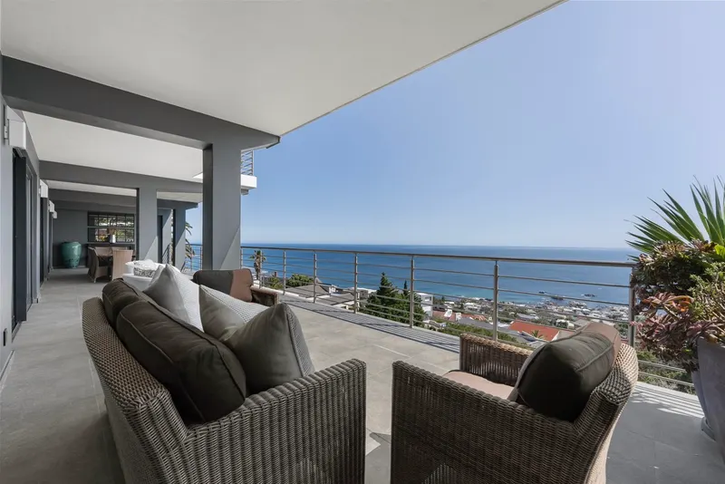 Villa Silva in Camps Bay – photo 3