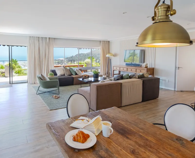 15 Woodford in Camps Bay – photo 26